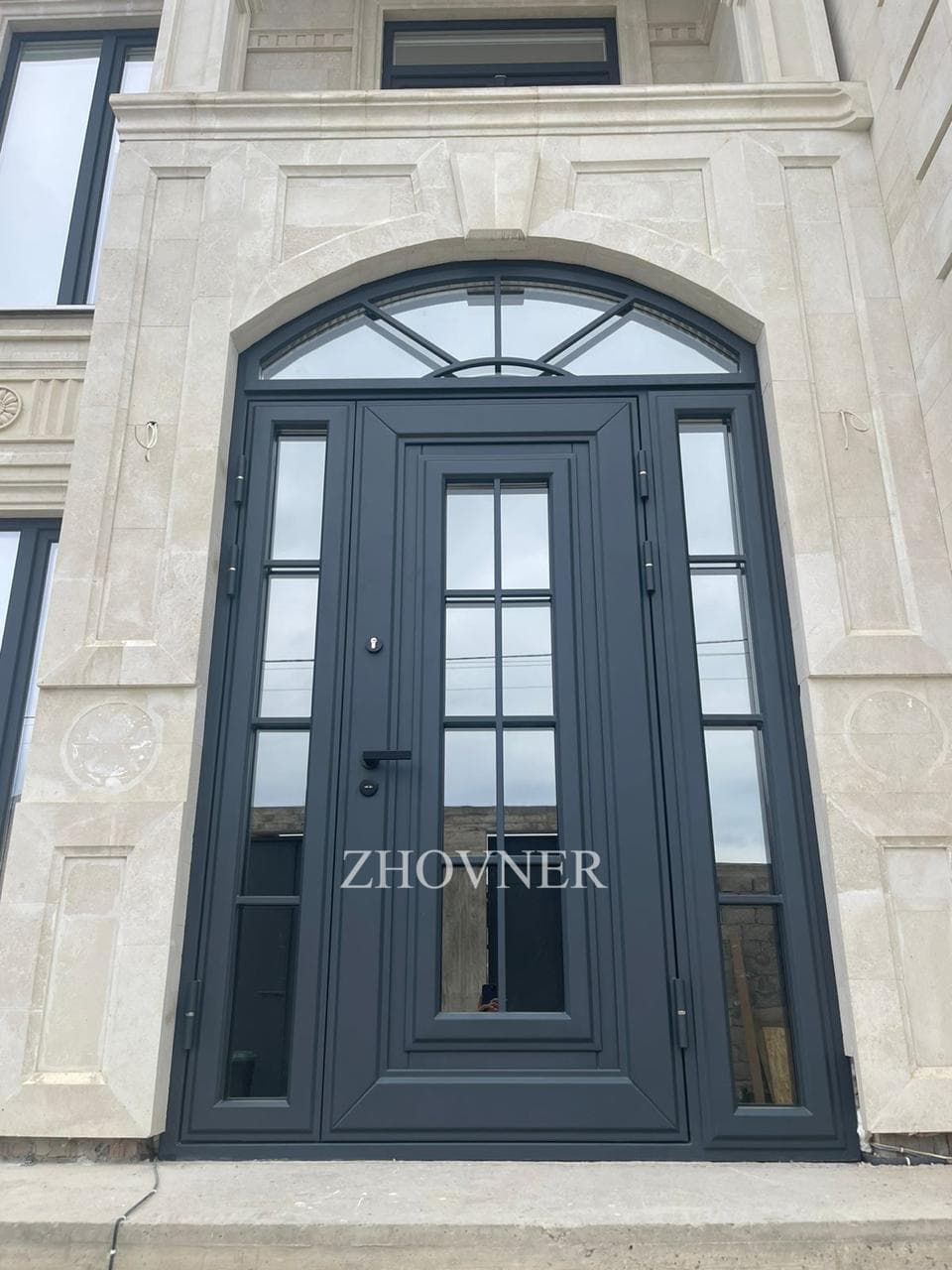 Пример-14 с витражами - фото 1