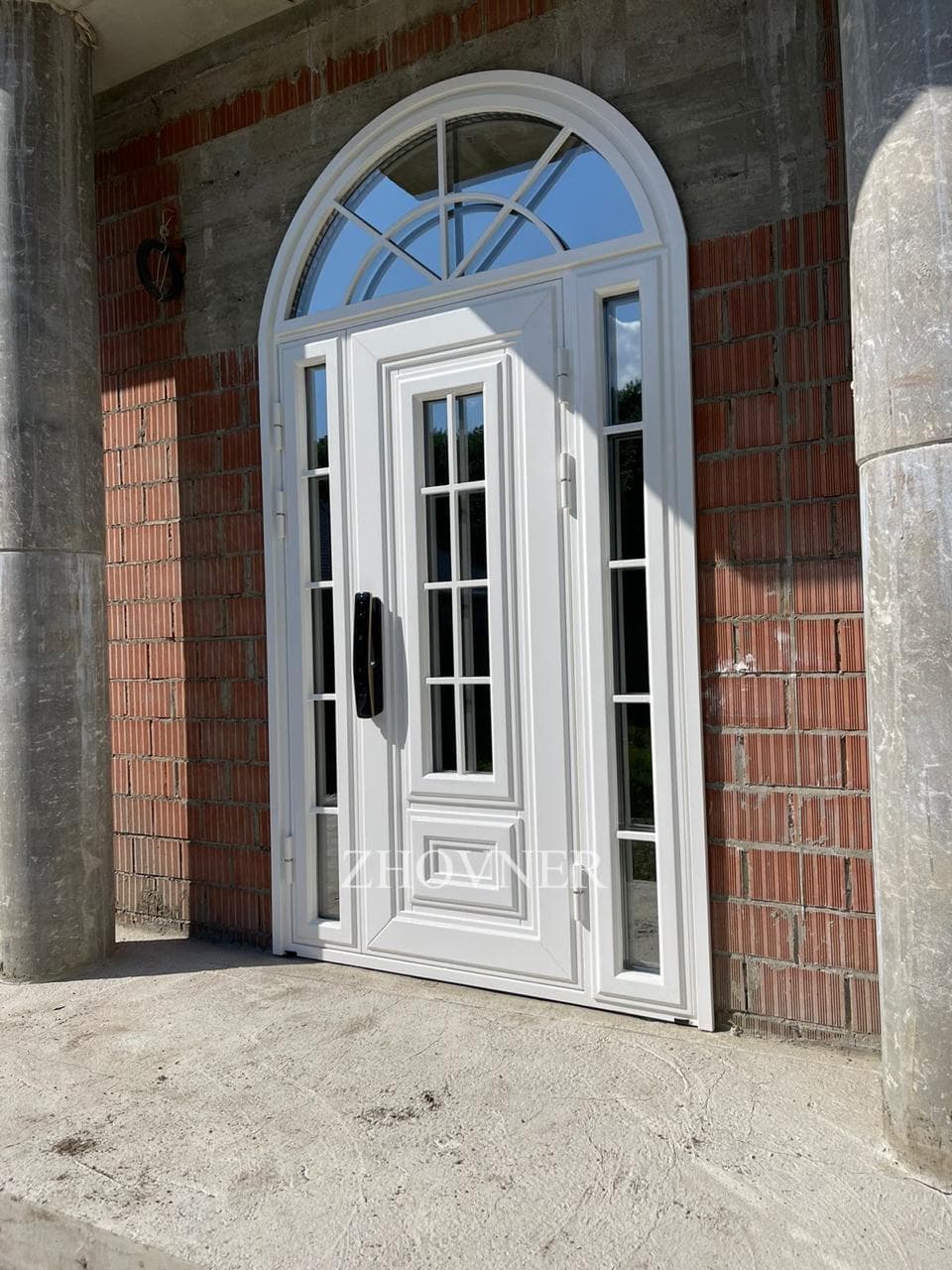 Пример-15 с витражами - фото 1