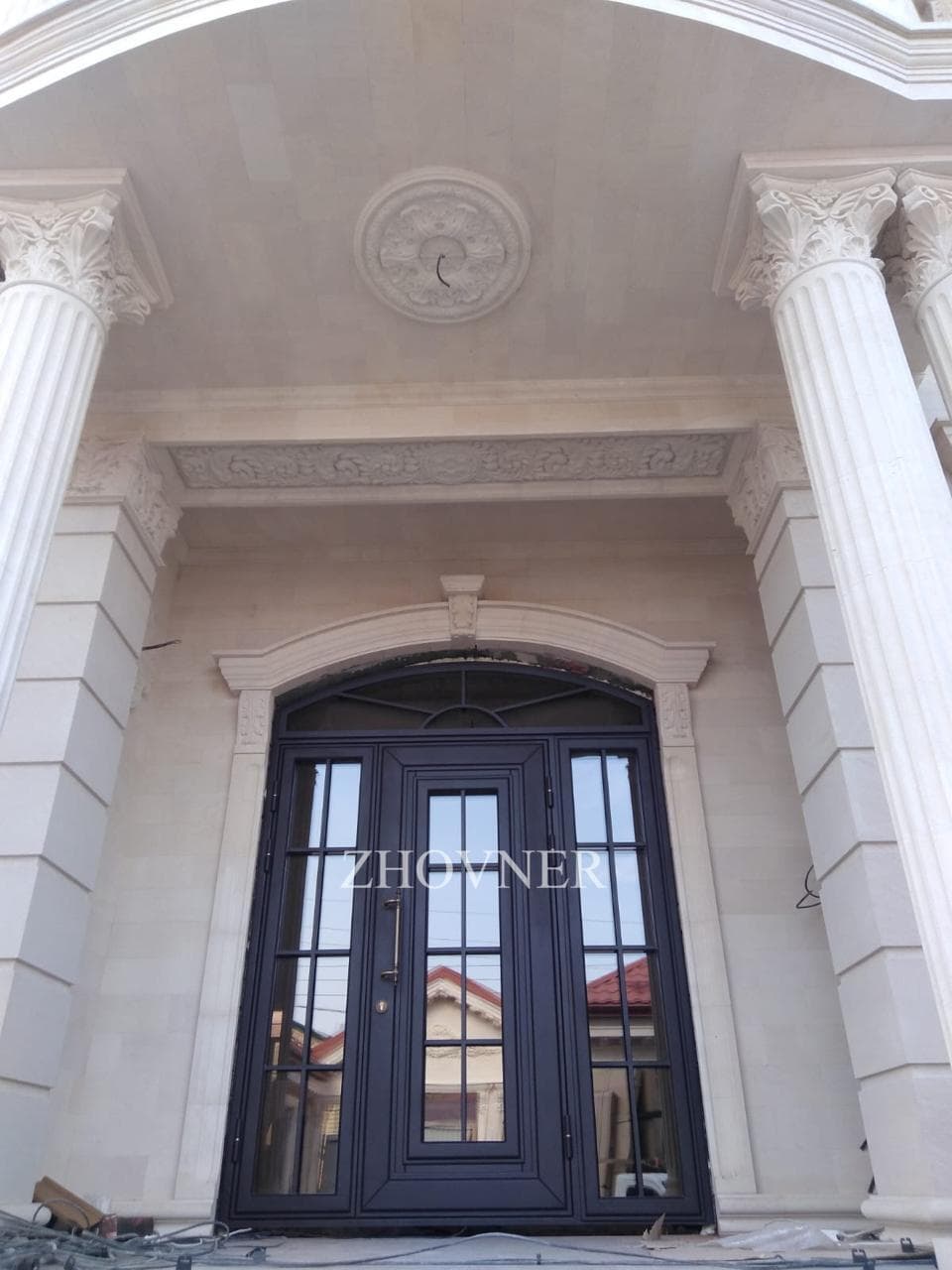 Пример-18 с витражами - фото 1